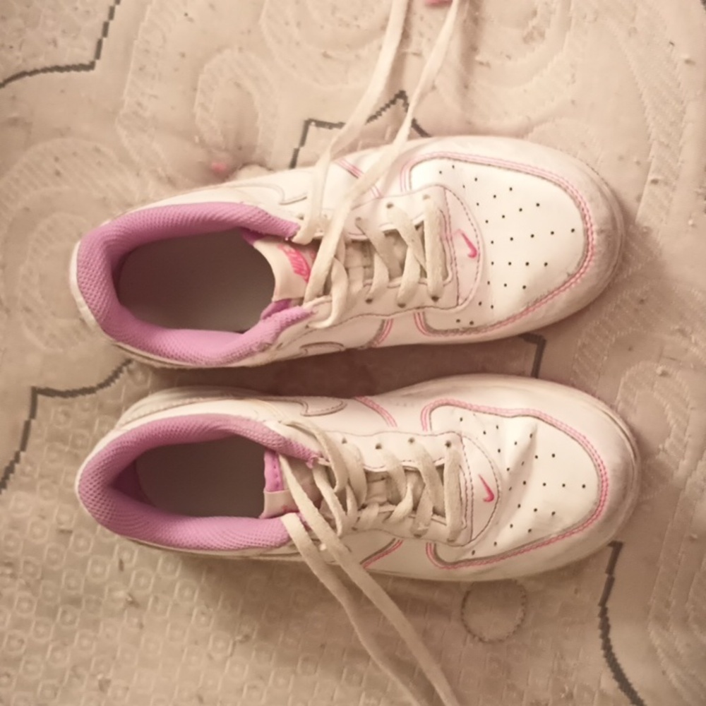 Kids shoes